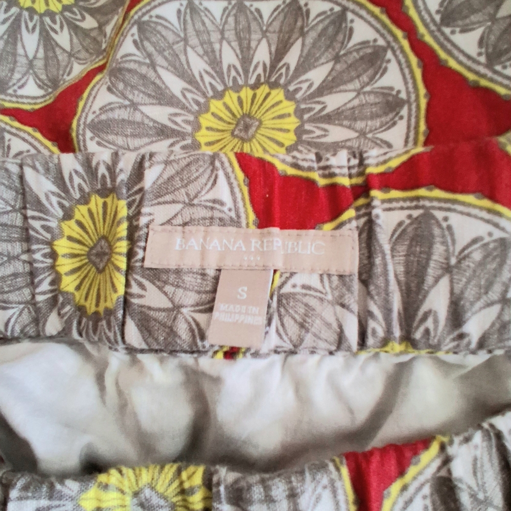 Banana Republic Red and Yellow A-Line Skirt - Picture 2 of 6